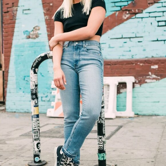 Modern American Soho Crop High Waist Denim Jeans Size 27 Diana Medium Wash $148 - Picture 3 of 16